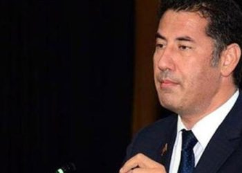 Sinan Oğan’ın aracına bıçaklı saldırı