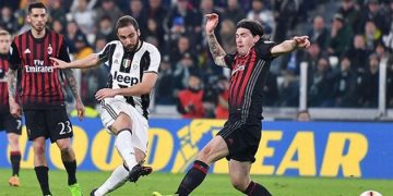 Sosa takımını yaktı!