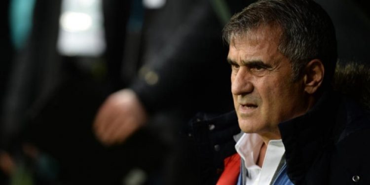 Şenol Güneş’ten futbolculara sert uyarı!