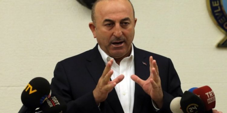 Çavuşoğlu: AB’den kınama bekliyoruz