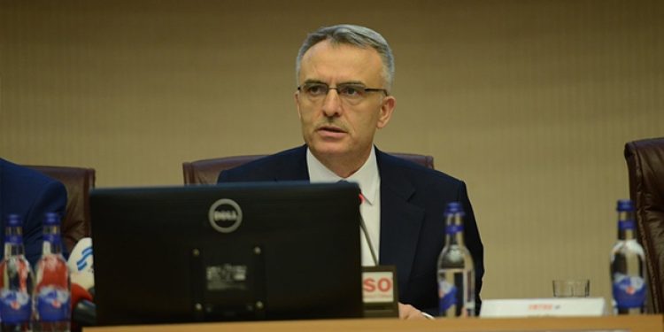 Maliye bakanı paralel evrenden bildiriyor