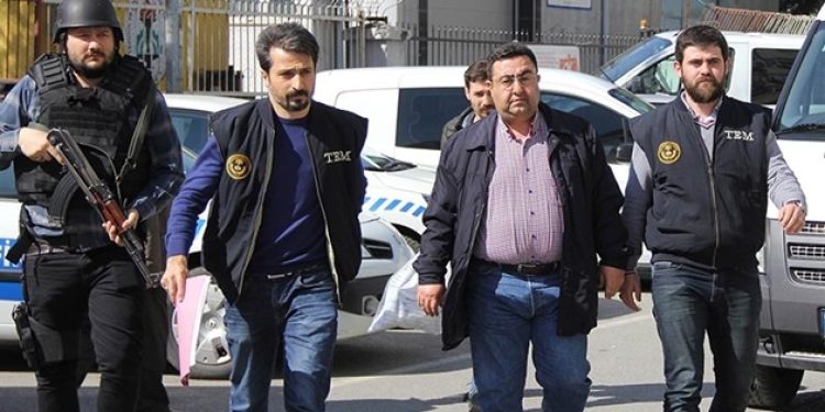 TSK’ya bir darbe daha