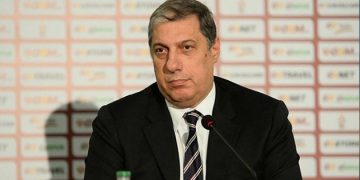 Galatasaray’da deprem!