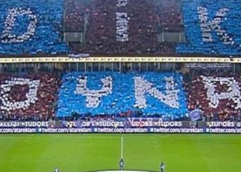 Trabzonspor taraftarından özel koreografi!