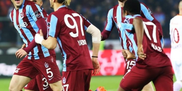Derbinin galibi Trabzonspor!