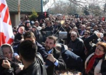 Meral Akşener’in toplantısına saldırı