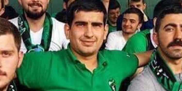 Maç öncesinde taraftar kavgası çıktı! 1 ölü 2 yaralı