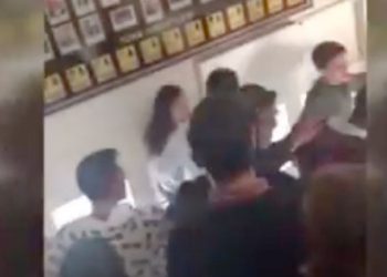 Bilal Erdoğanlı TURGEV toplantısına İzmir Marşlı tepki!