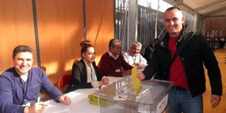 Son sandık oyunu Emniyet üzerinden