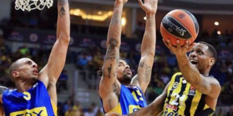 Fenerbahçe son saniyede yıkıldı