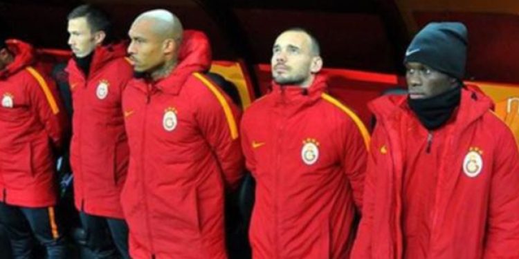 Galatasaray onu da gönderiyor