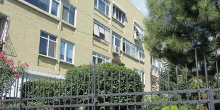 Bin 201 günlük kiralık eve baskın