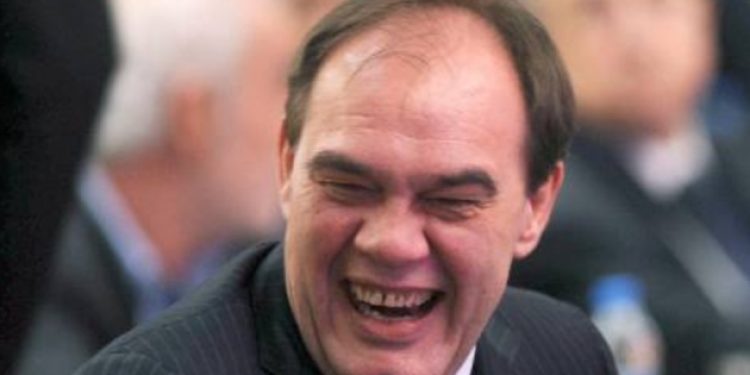 Demirören 18 günde döndü