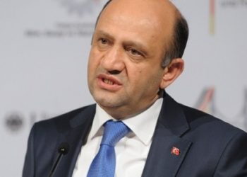 ‘Evet’ turundaki Bakan Işık’a büyük şok!