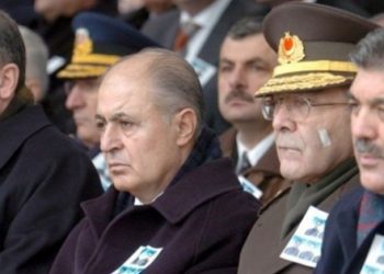 AKP kurucusu Yalçınbayır: Irak tezkeresini Sezer engelledi