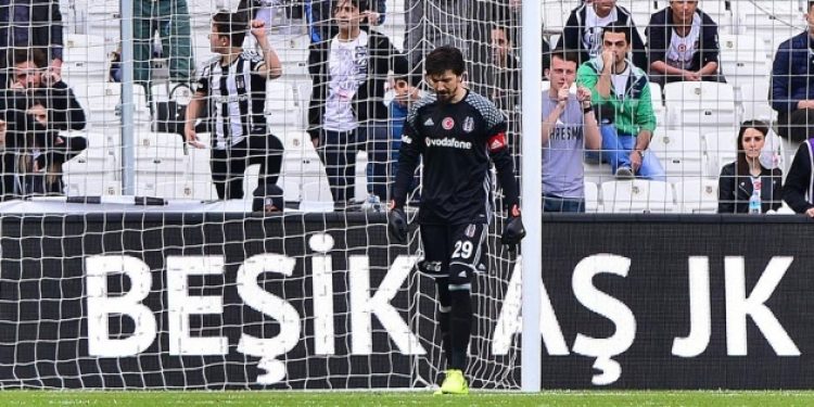 Tribünlerden Tolga Zengin’e şok tepki