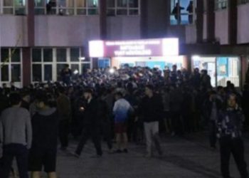 Öğrenci yurdunda yemek isyanı