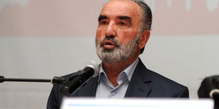 Sarayın fetvacısı Hayrettin Karaman’a ballı koltuk