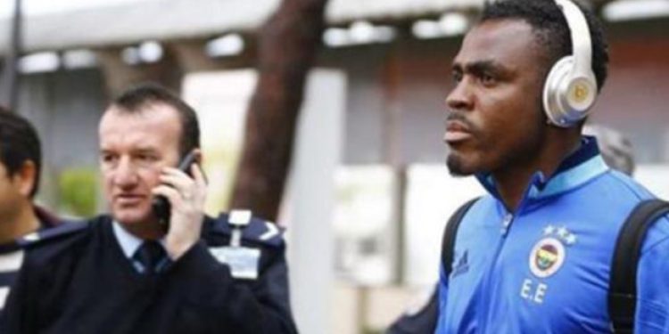 Emenike yine çıldırttı