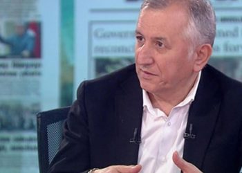 Yandaş yazar İslamcılığın iflasını ilan etti