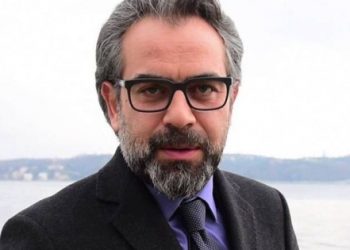 Yapımcı açıkladı! Yurdaer Okur diziden kovuldu mu?