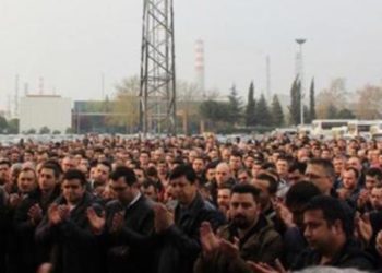 Yüzlerce TÜPRAŞ çalışanı iş bıraktı