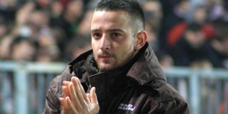 Futbolcuya 1.5 yıl siyasi hapis cezası