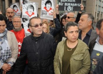 Berkin Elvan’ın annesi duruşma salonunda bayıldı