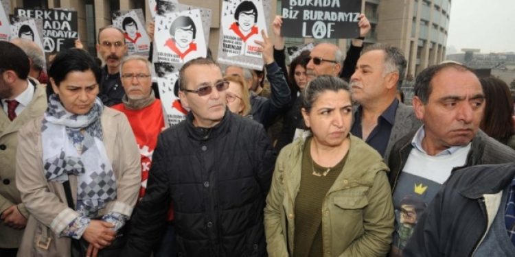 Berkin Elvan’ın annesi duruşma salonunda bayıldı