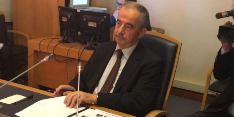 “Dinle siyaseti iç içe geçirmemizden en çok dini değerler zarar gördü”