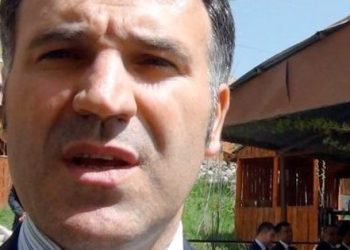 Eski HSYK Genel Sekreteri’nin iki kolu kırılıp tek kişilik hücreye konuldu!