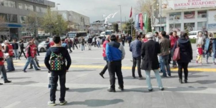 HAYIR çalışması yapanlara satırlı saldırı!