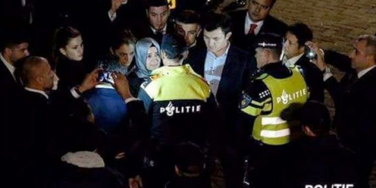 AKP nefreti Avrupa’ya taşıdı gurbetçileri rezil etti!