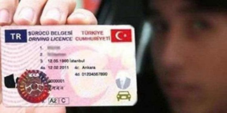 Ehliyet alacaklar ve ehliyetini yenileyecekler dikkat