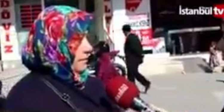 ​Neden ‘Hayır’ dediğini anlatan kadının konuşması, paylaşım rekorları kırıyor!