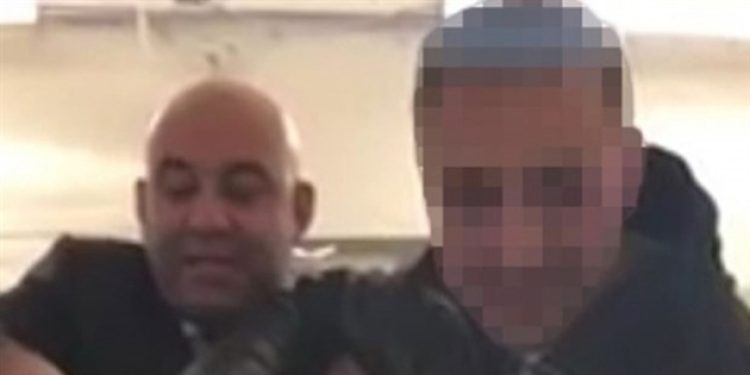 Zihinsel engelli gence oy kullandırdılar