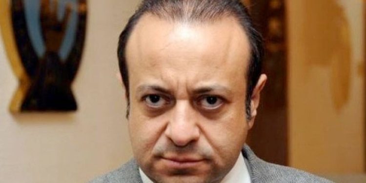 Egemen Bağış’a apartman görevlisinden okkalı cevap