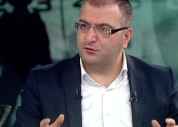 Yandaş Cem Küçük hakkında suç duyurusu