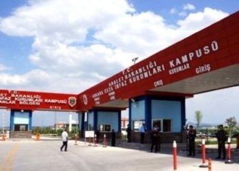 Cezaevlerinde gazete yasakları başladı! Cumhuriyet, Birgün, Yeni Asya…