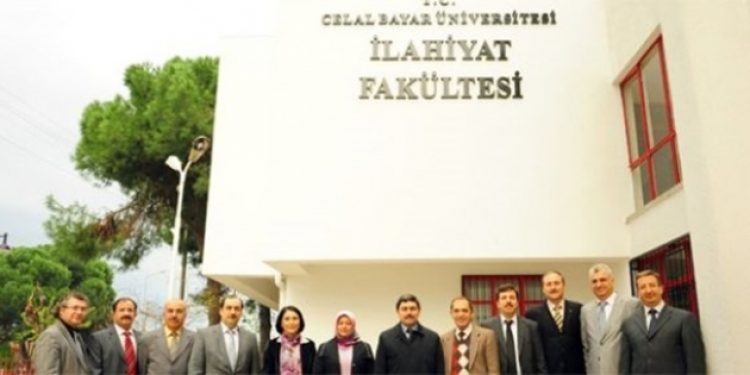 İlahiyatta 50 puan değerinde fişleme sorusu