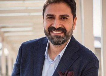 Erhan Çelik ünlü isimle aşk yaşıyor