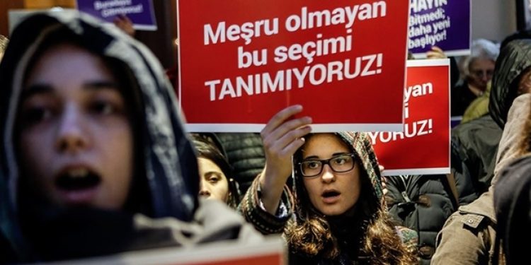 Hayır biz kazandık eylemleri sürüyor