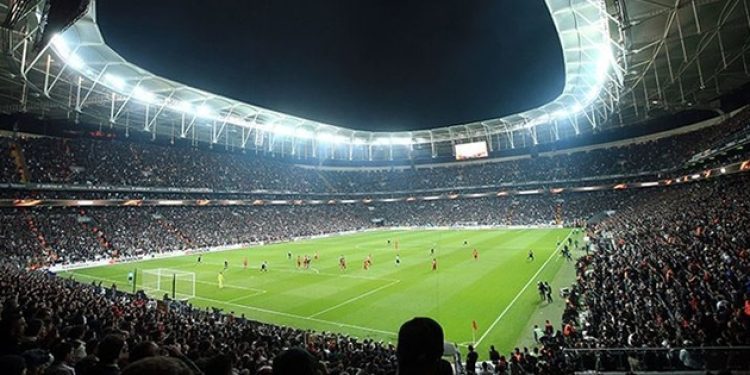 Fransızlar taraftar gördü!