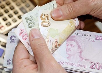 Bankaların kasaları boşaldı, faizler çıldırdı