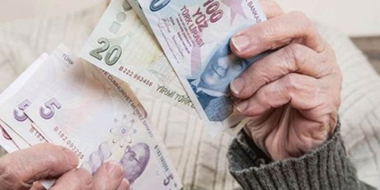 Açlık sınırı 1518 TL’ye yükseldi!