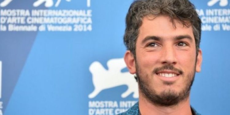 “Hapisteki tüm gazetecilere selamlarımı yolluyorum”