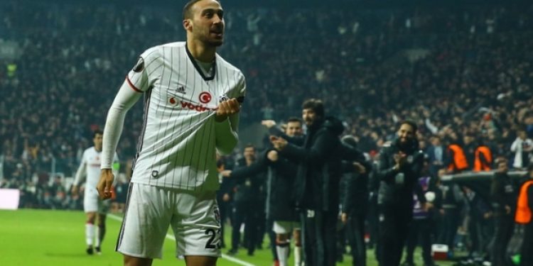 Cenk Tosun 15 yıl sonra ilk peşinde