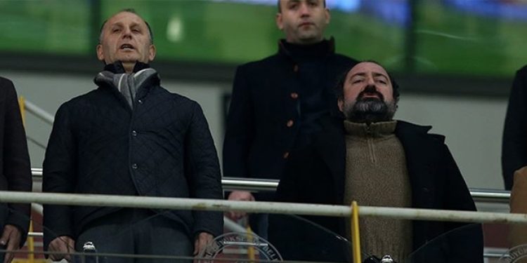 Trabzonspor’da üst düzey kavga!