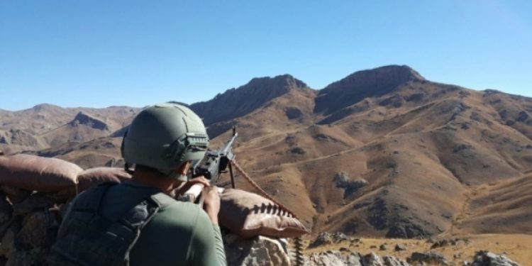 ​Şanlıurfa’da sınır karakoluna roketatarlı saldırı