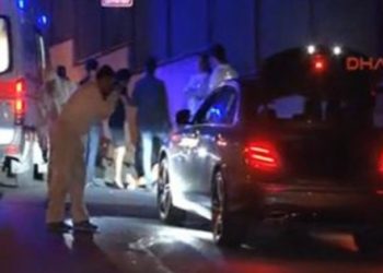 Sarıyer’de lüks otomobile ateş açıldı; 2 ölü